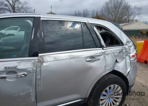 2014 Lincoln Mkx z USA, uszkodzony, nr VIN 2LMDJ6JK8EBL05687